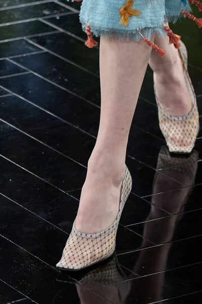 Look 57